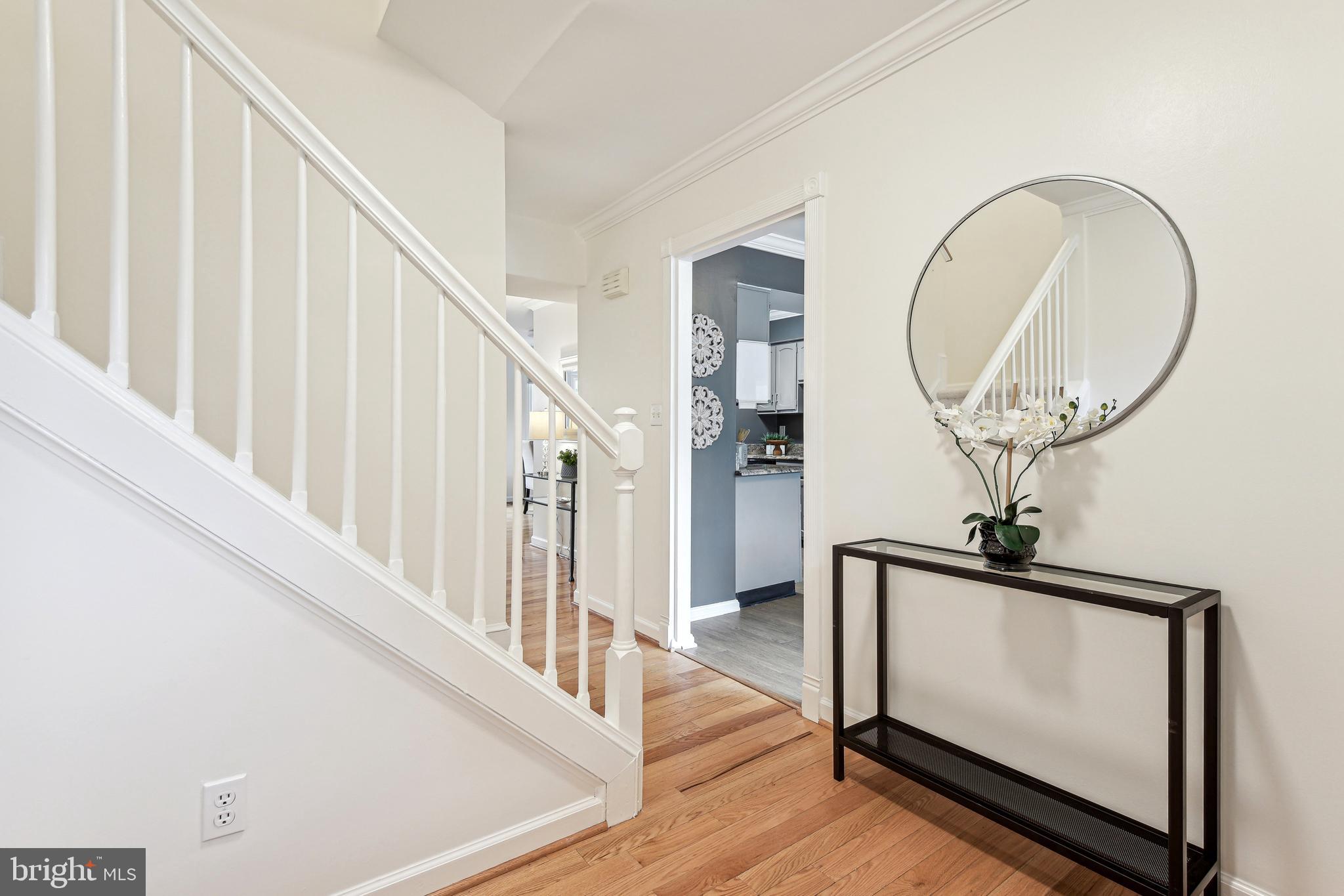 5 Ramsdell Court Gaithersburg, MD 20878 - Photo 3 of 36 Gallery Image 3