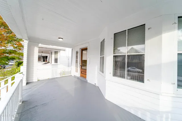 $214,000 | 226 6th Avenue, Troy, NY 12180