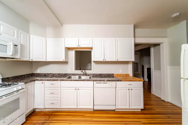 $214,000 | 226 6th Avenue, Troy, NY 12180