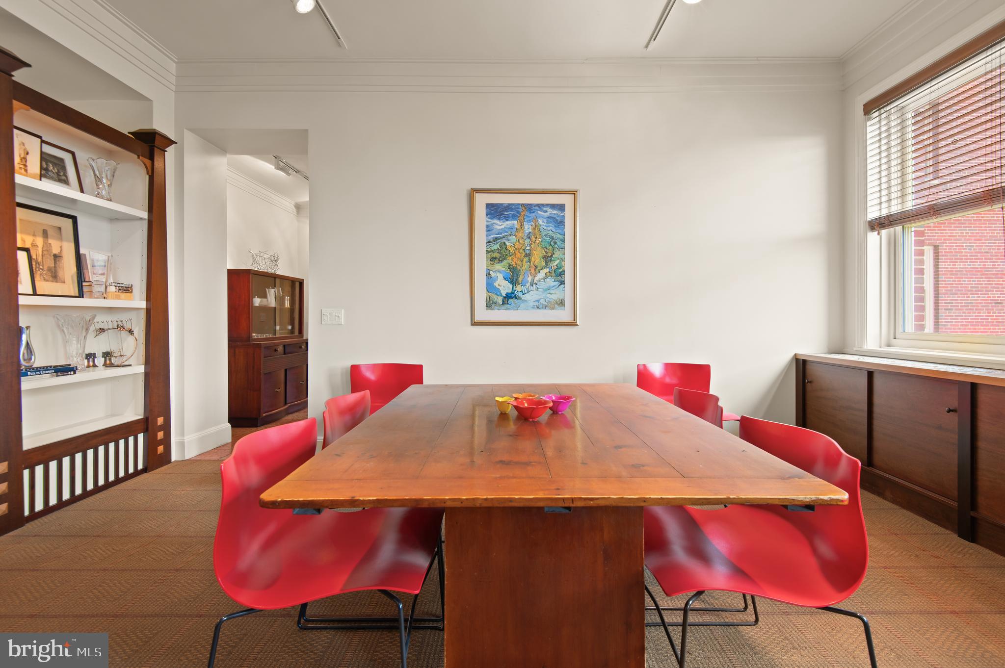 3908 North Charles Street, Unit 501 Baltimore, MD 21218 - Photo 18 of 54 a view of a dining room with furniture