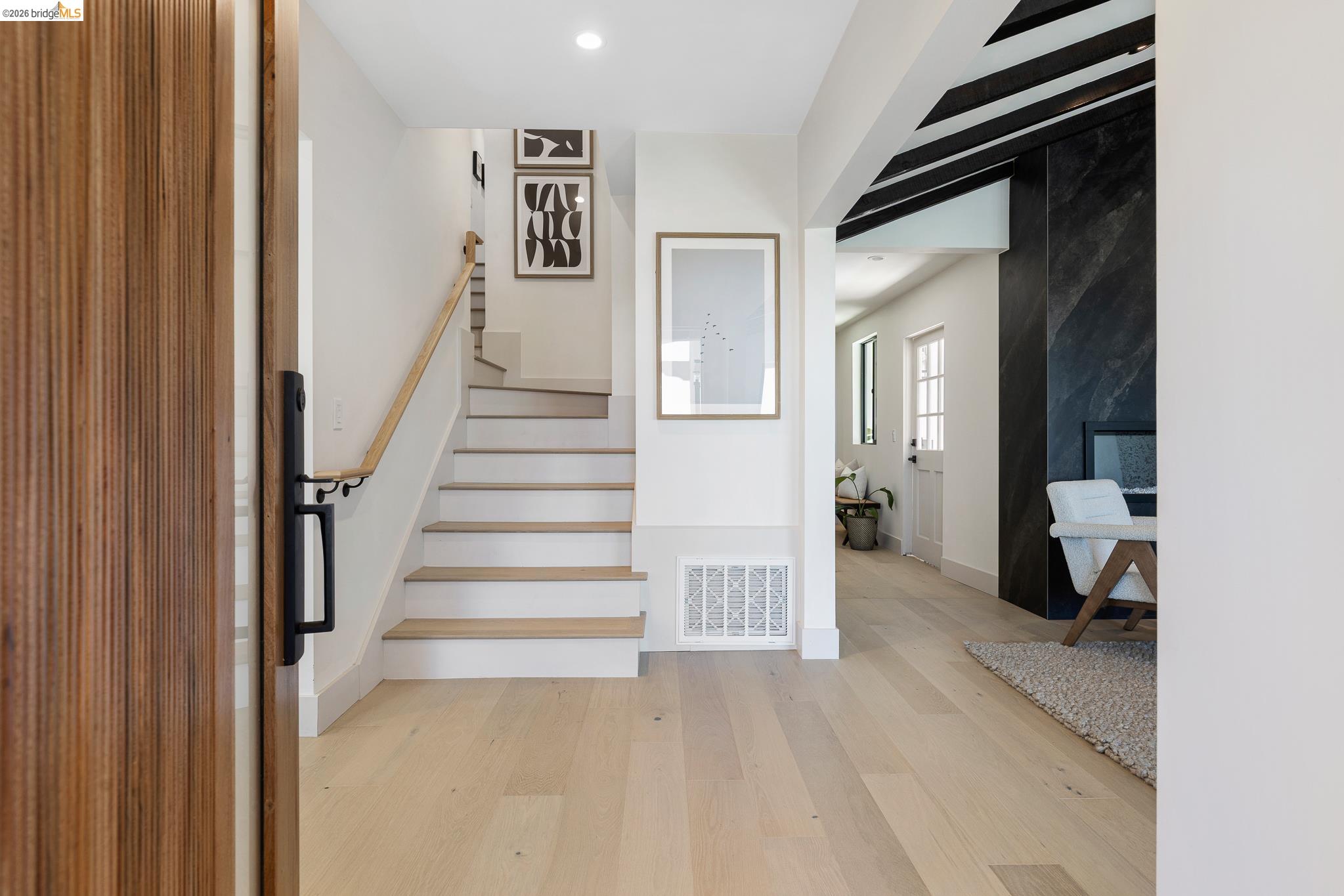 515 Cragmont Avenue Berkeley, CA 94708 - Photo 8 of 61