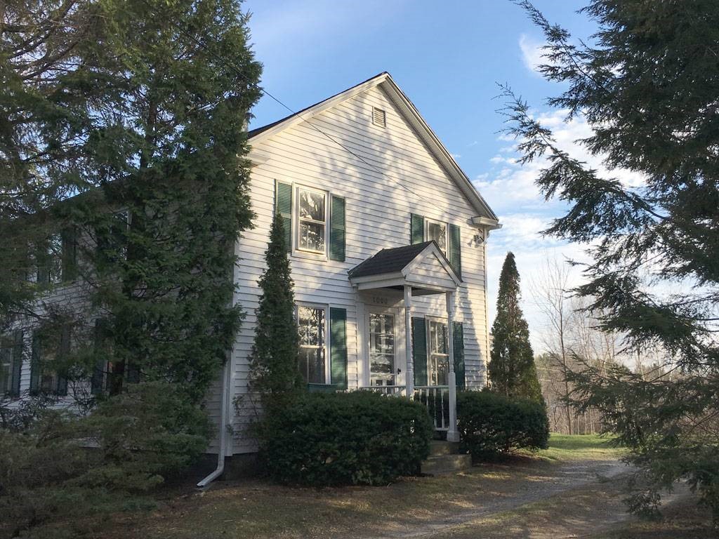 1000 Pond Road Hinesburg, VT 05461 - Photo 1 of 33