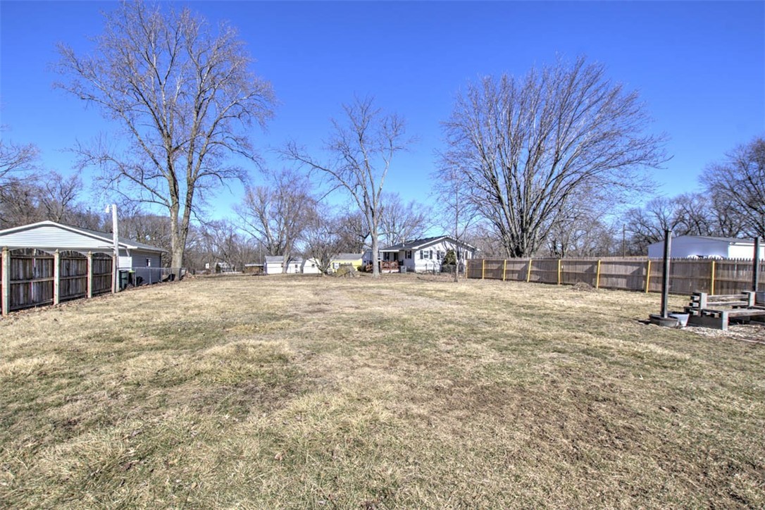 5574 East William Street Road Decatur, IL 62521 - Photo 25 of 26