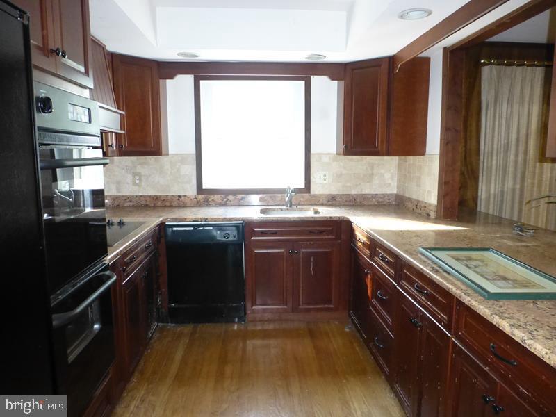 756 Gulph Road Wayne, PA 19087 - Photo 11 of 21