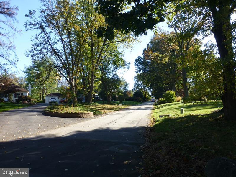 756 Gulph Road Wayne, PA 19087 - Photo 5 of 21