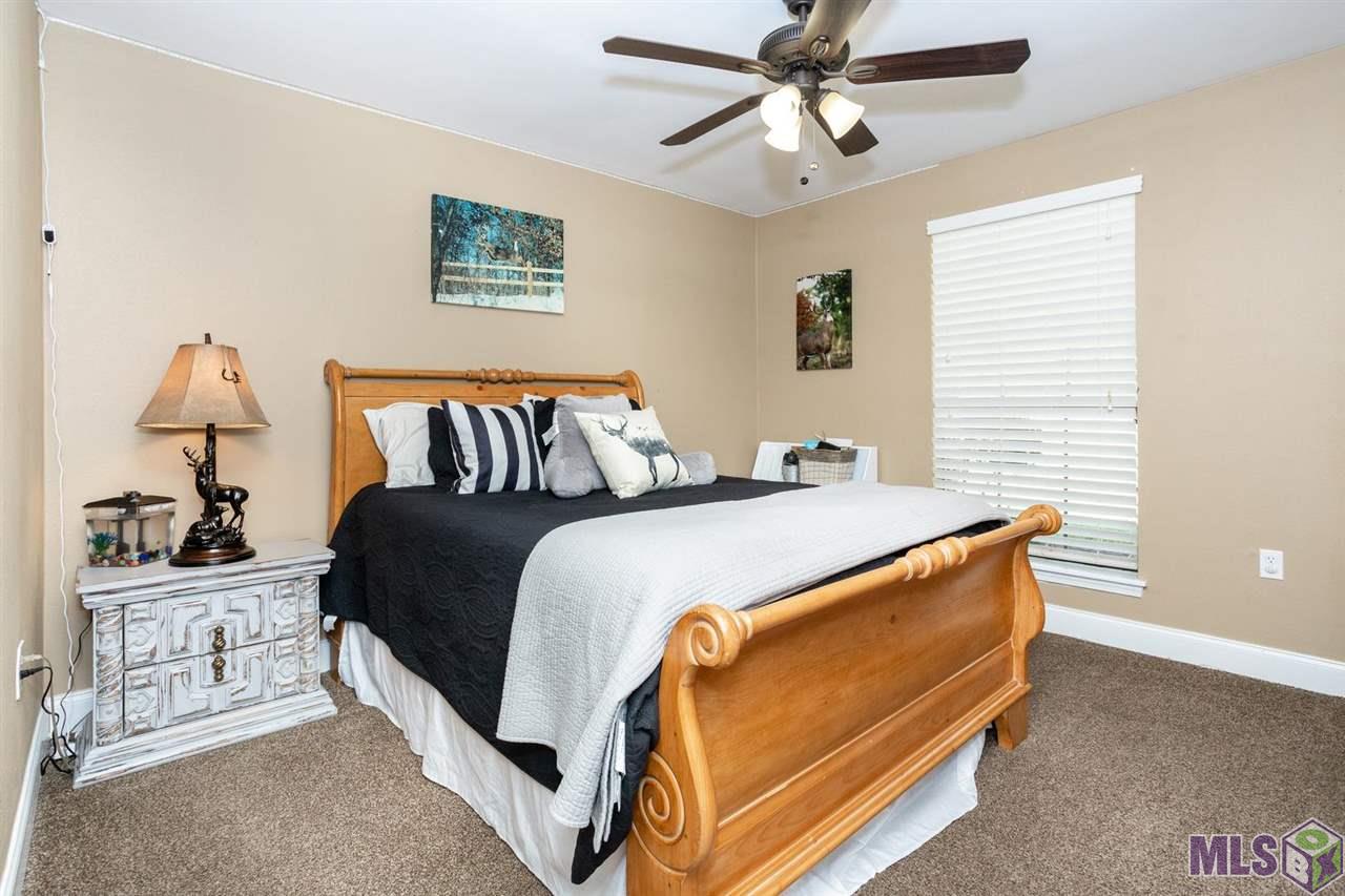 8747 Section Road Port Allen, LA 70767 - Photo 17 of 32