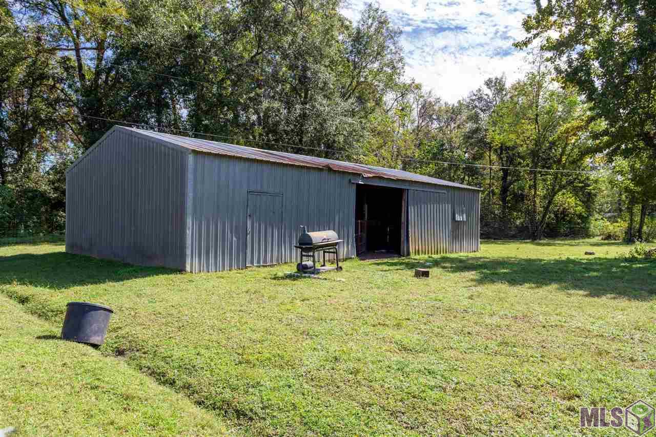 8747 Section Road Port Allen, LA 70767 - Photo 30 of 32