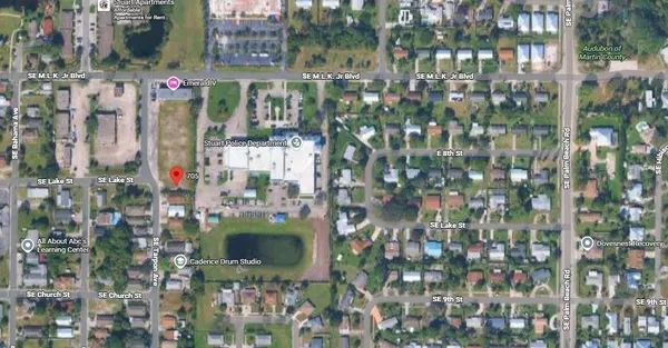 $1,800,000 | 705 Southeast Tarpon Avenue, Stuart, FL 34994