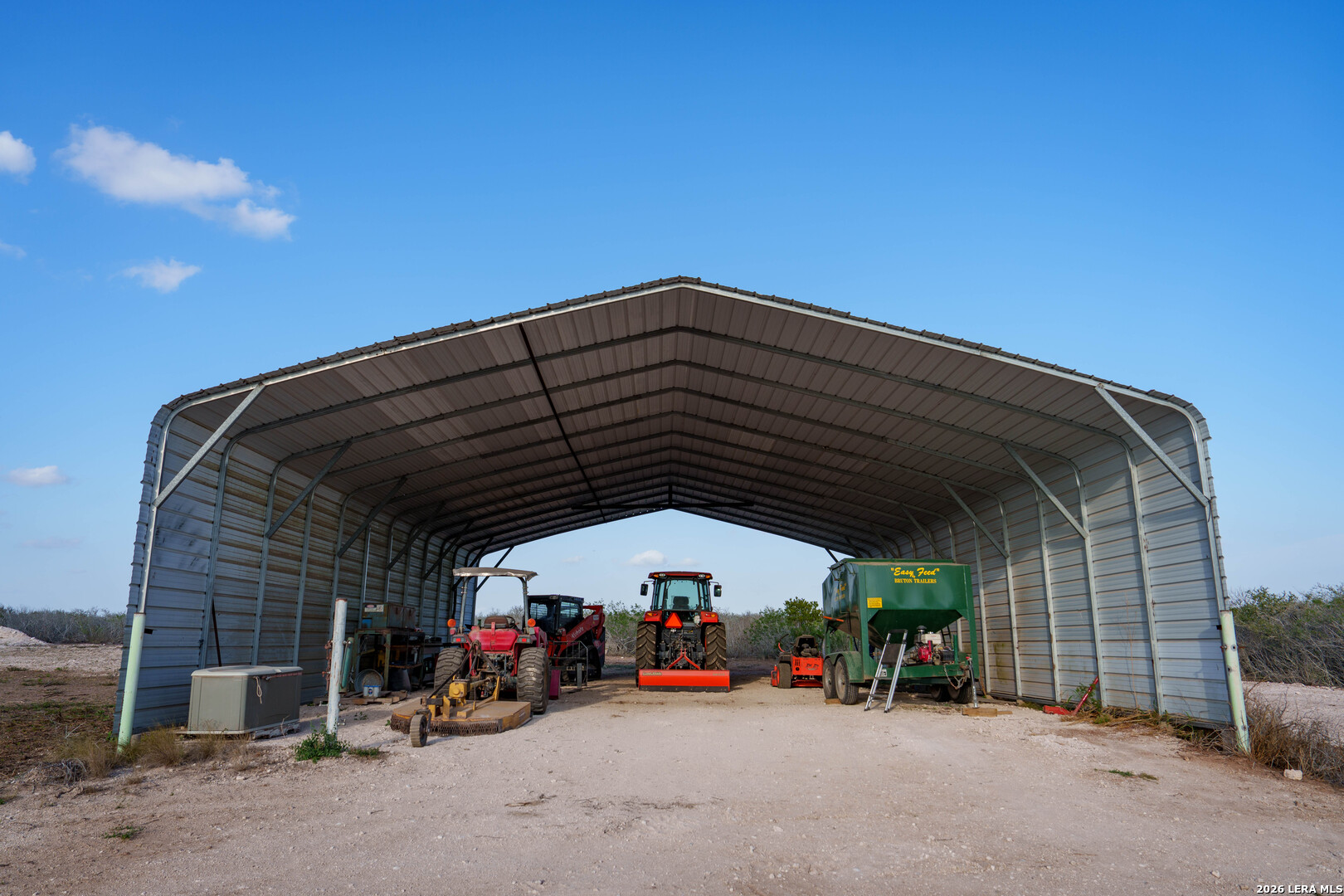 208 Well Pad Road George West, TX 78022 - Photo 30 of 48