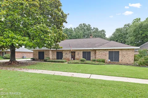 $379,000 | 203 Paddington Drive, Lafayette, LA 70508