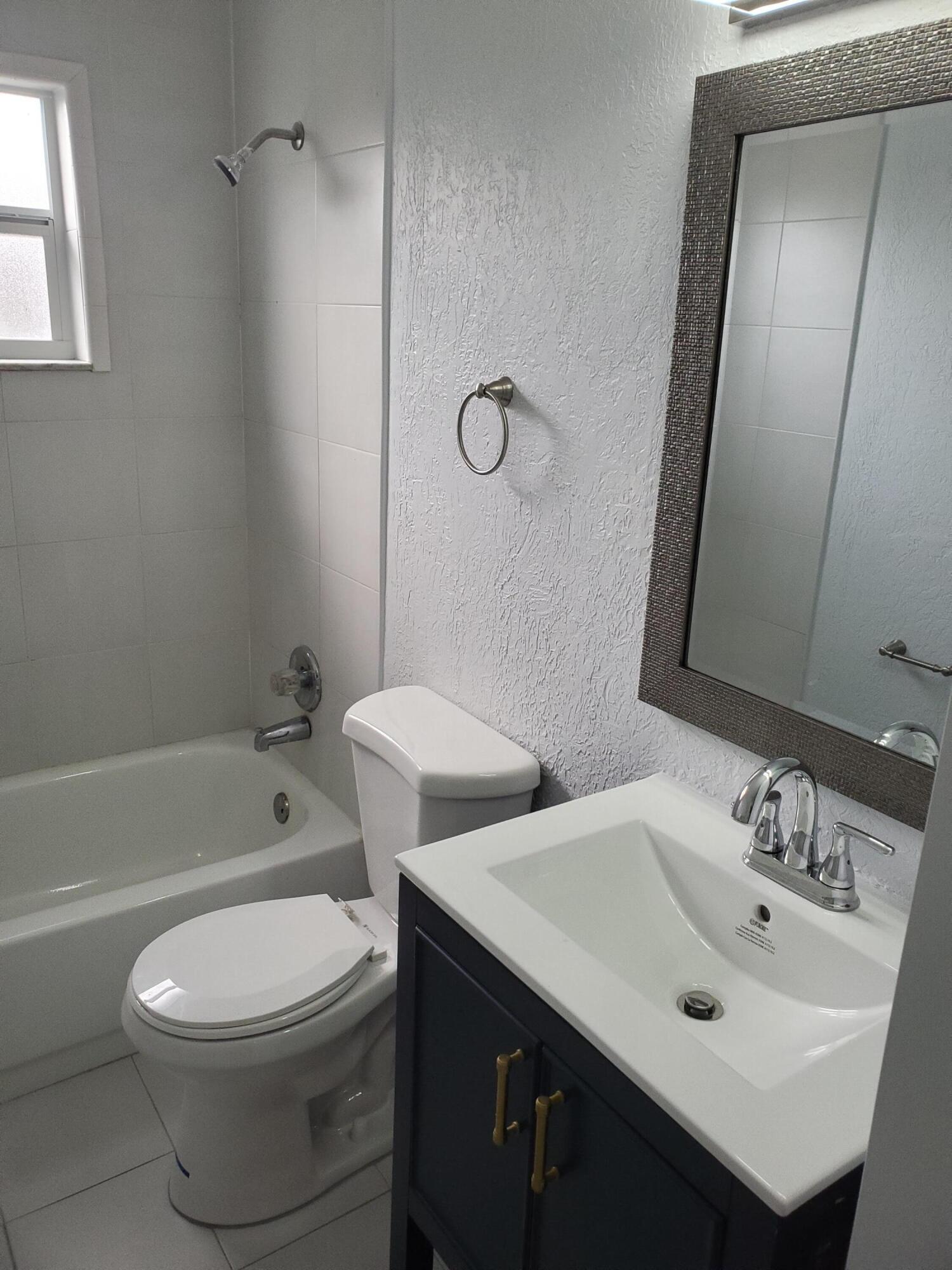 516 Northwest 53rd Street Boca Raton, FL 33487 - Photo 11 of 24 20191019_153632