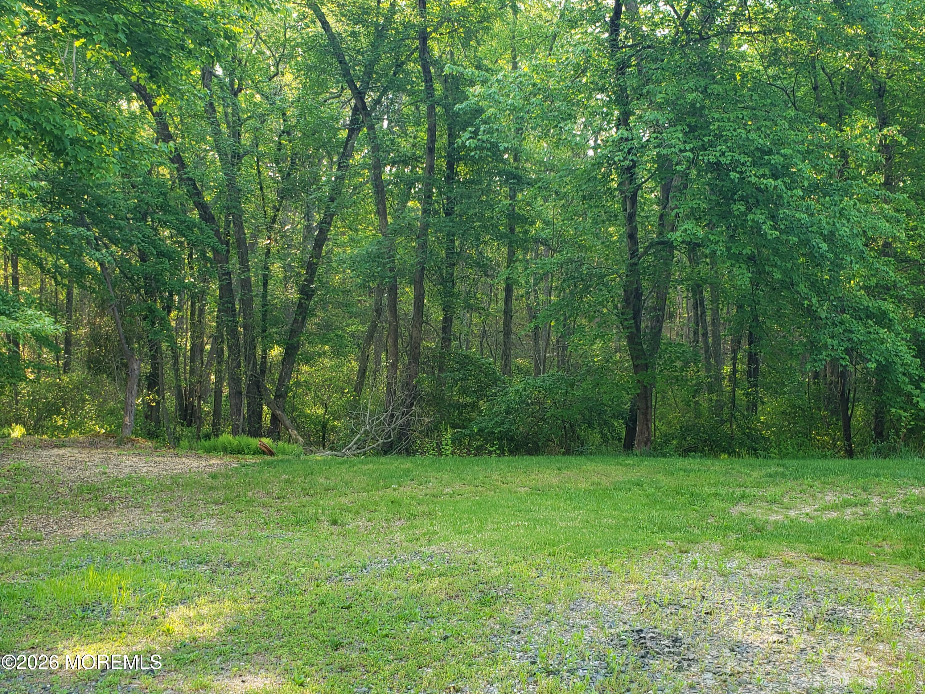 689 Freehold Road Jackson, NJ 08527 - Photo 7 of 58 20260513_075514