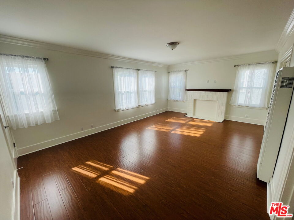 202 South Berendo Street, Unit 202 1/2 Los Angeles, CA 90004 - Photo 8 of 13