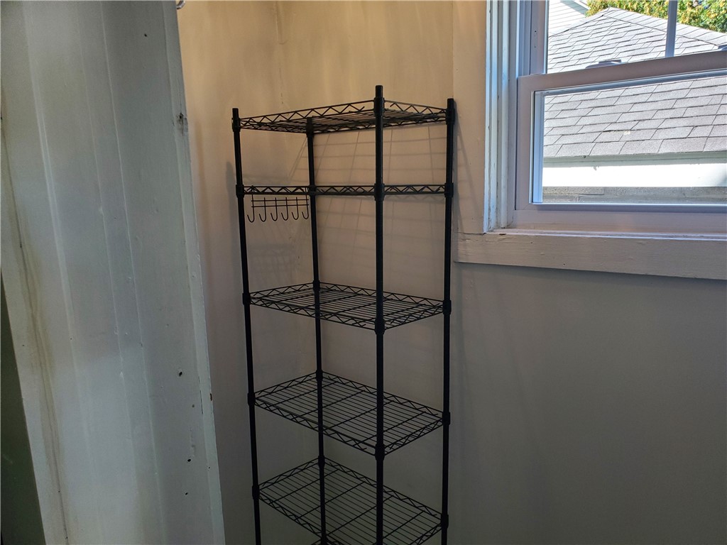 7 Union Street Warren, RI 02885 - Photo 7 of 31 1st floor Pantry