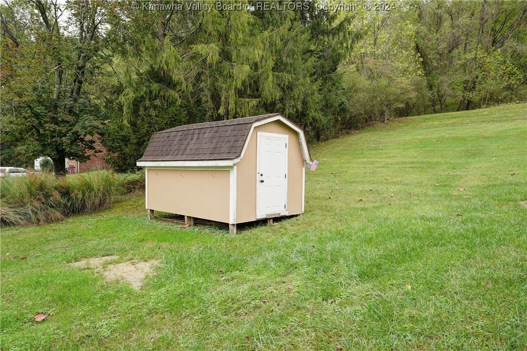 307 Kilgore Road Scott Depot, WV 25560 - Photo 29 of 32 Gallery Image 29