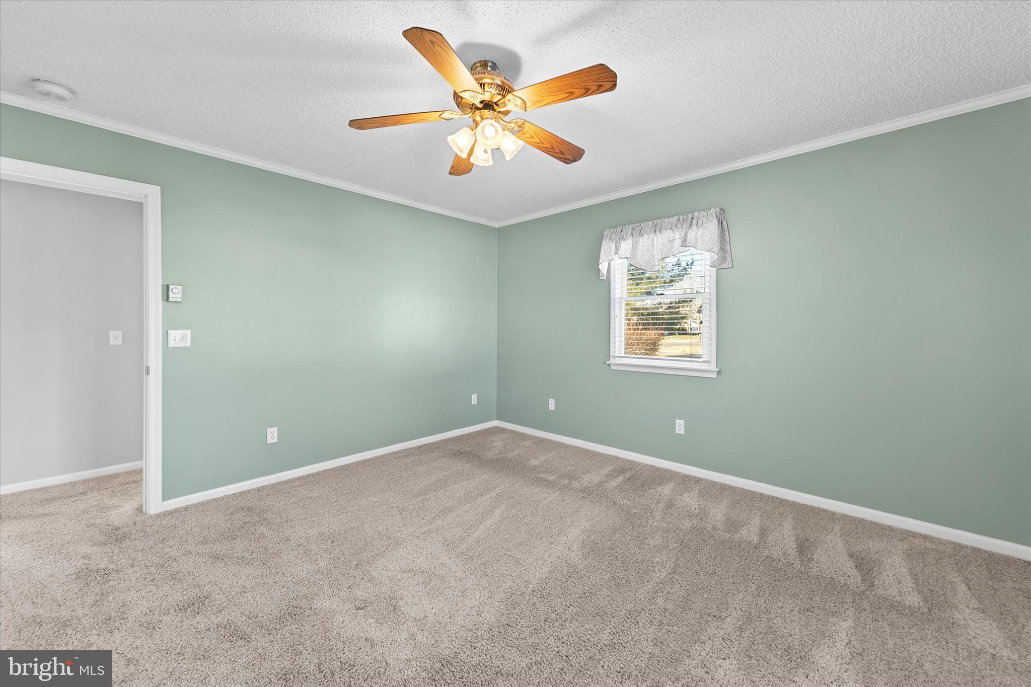 13 South Primrose Lane Ocean View, DE 19970 - Photo 25 of 38 an empty room