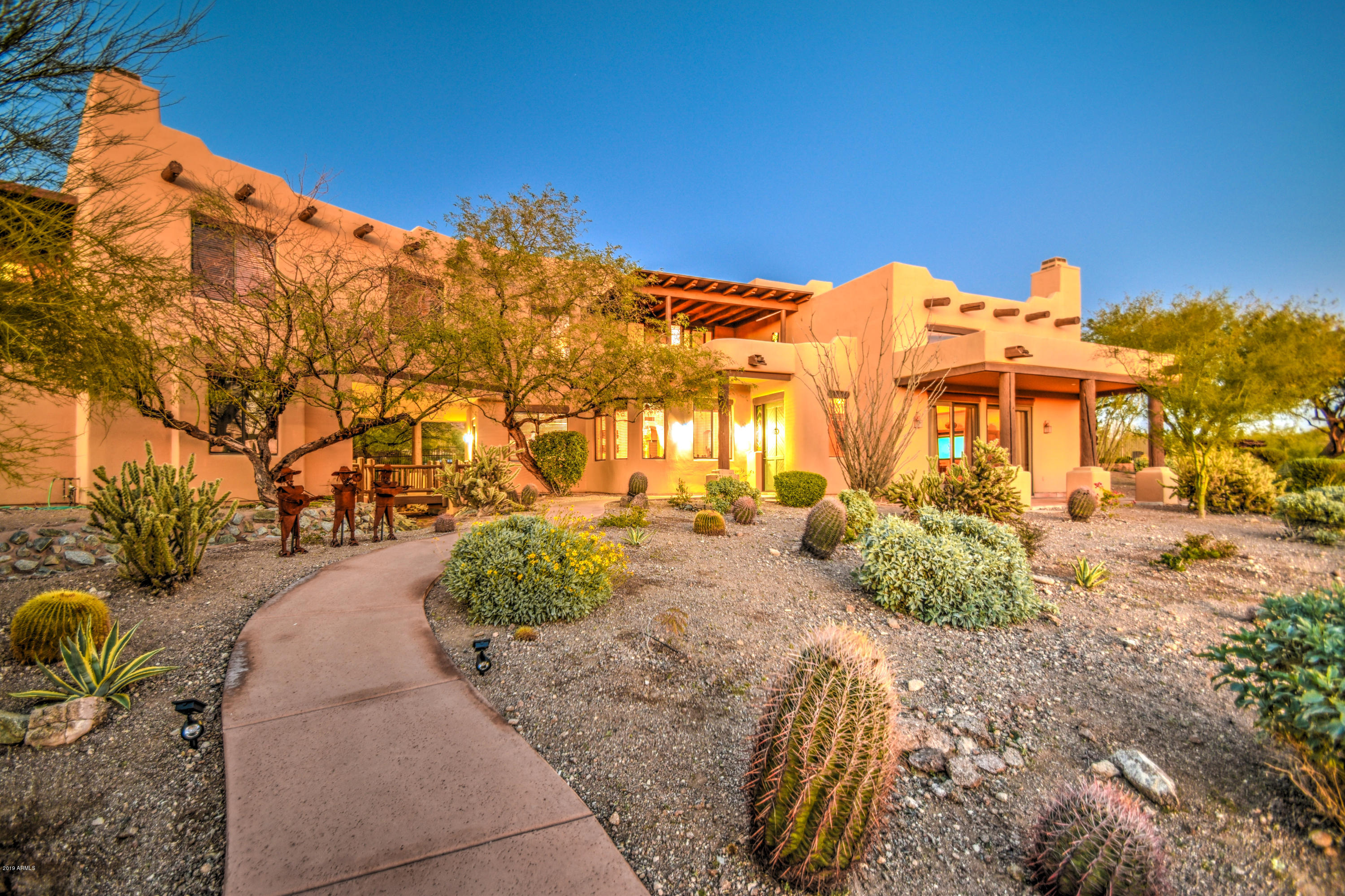 3530 North Hawes Road, Unit 10 Mesa, AZ 85207 - Photo 54 of 76 Twilight 4