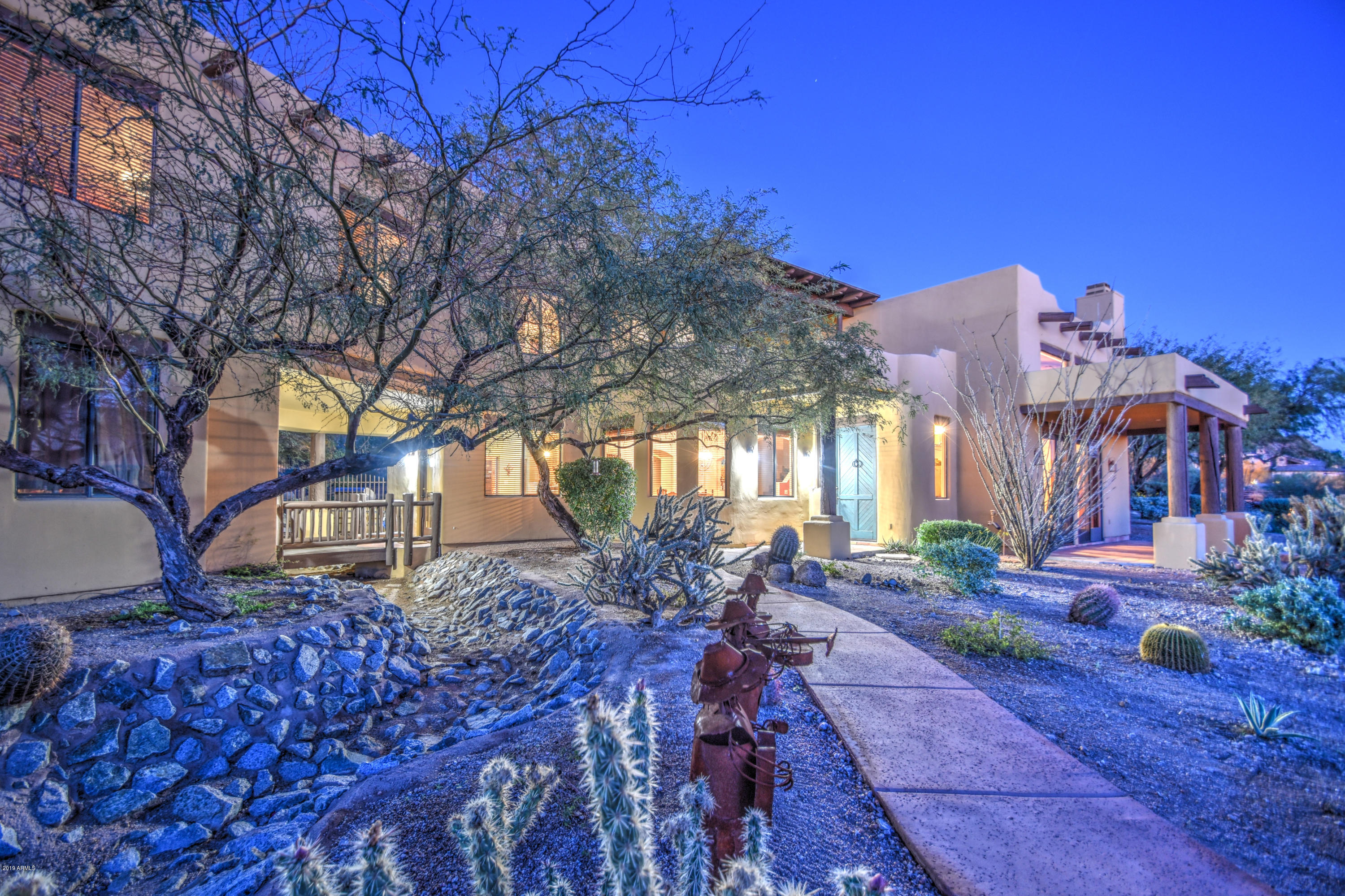 3530 North Hawes Road, Unit 10 Mesa, AZ 85207 - Photo 65 of 76 Twilight 18