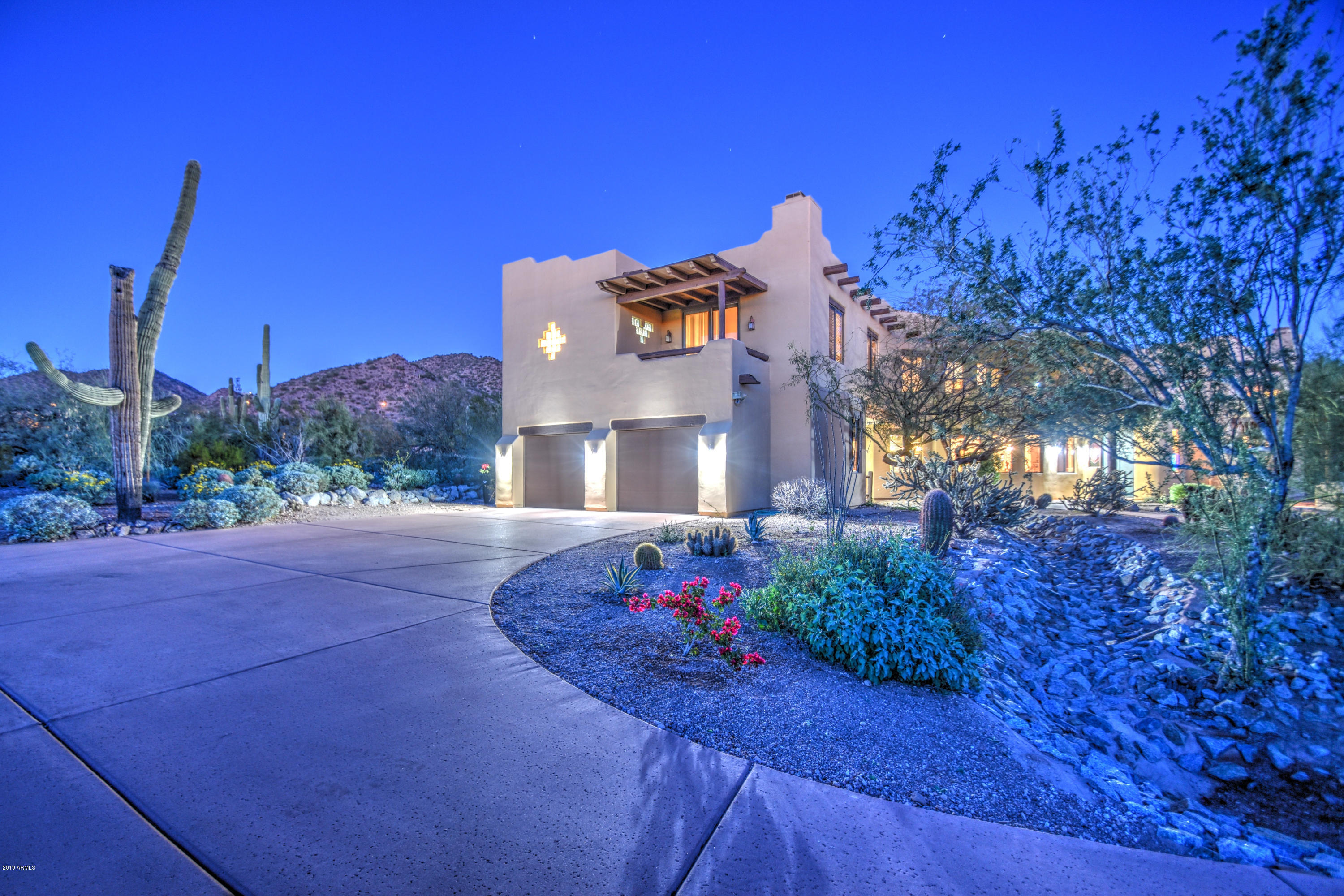3530 North Hawes Road, Unit 10 Mesa, AZ 85207 - Photo 66 of 76 a front view of a house with a yard