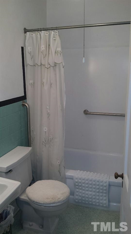 203 South Foushee Street Roxboro, NC 27573 - Photo 8 of 16
