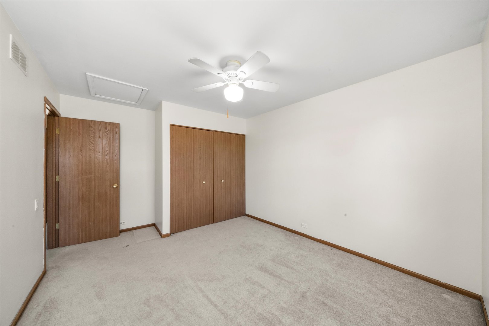 1862 Pebble Beach Circle Elgin, IL 60123 - Photo 17 of 26 a view of an empty room