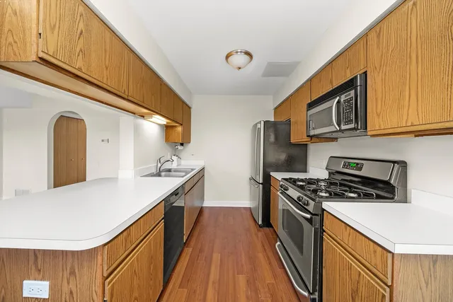 $245,000 | 1862 Pebble Beach Circle, Elgin, IL 60123