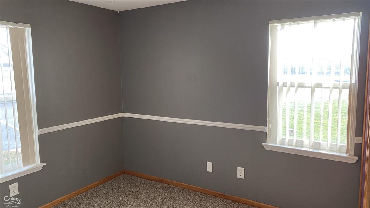 1574 O'Neil Circle Rochester Hills, MI 48307 - Photo 12 of 20