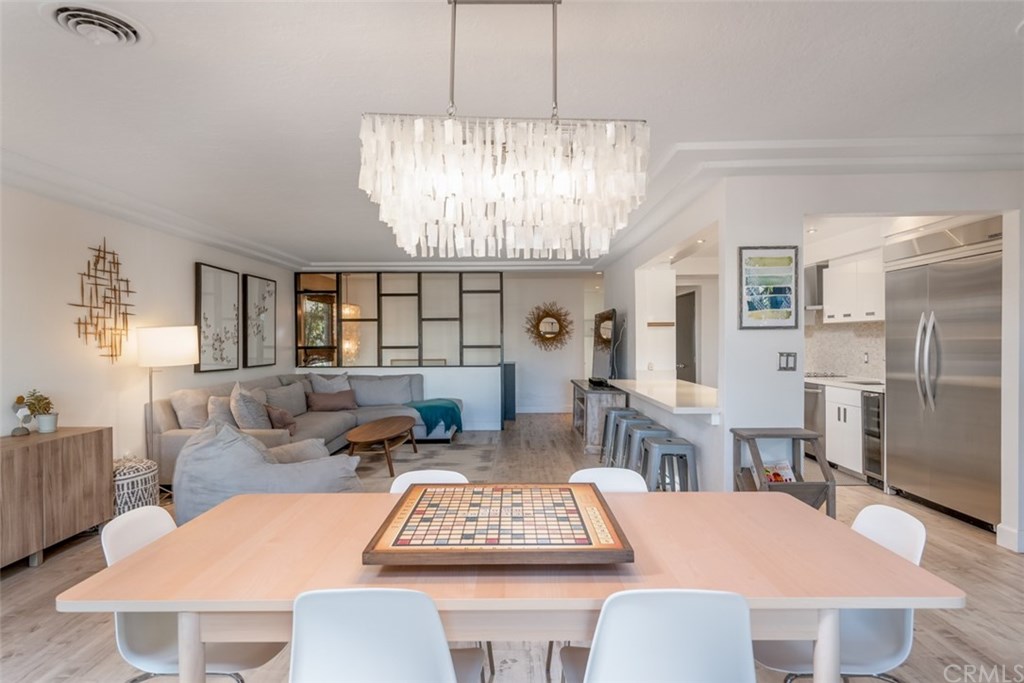 243 Walnut Street Newport Beach, CA 92663 - Photo 17 of 36