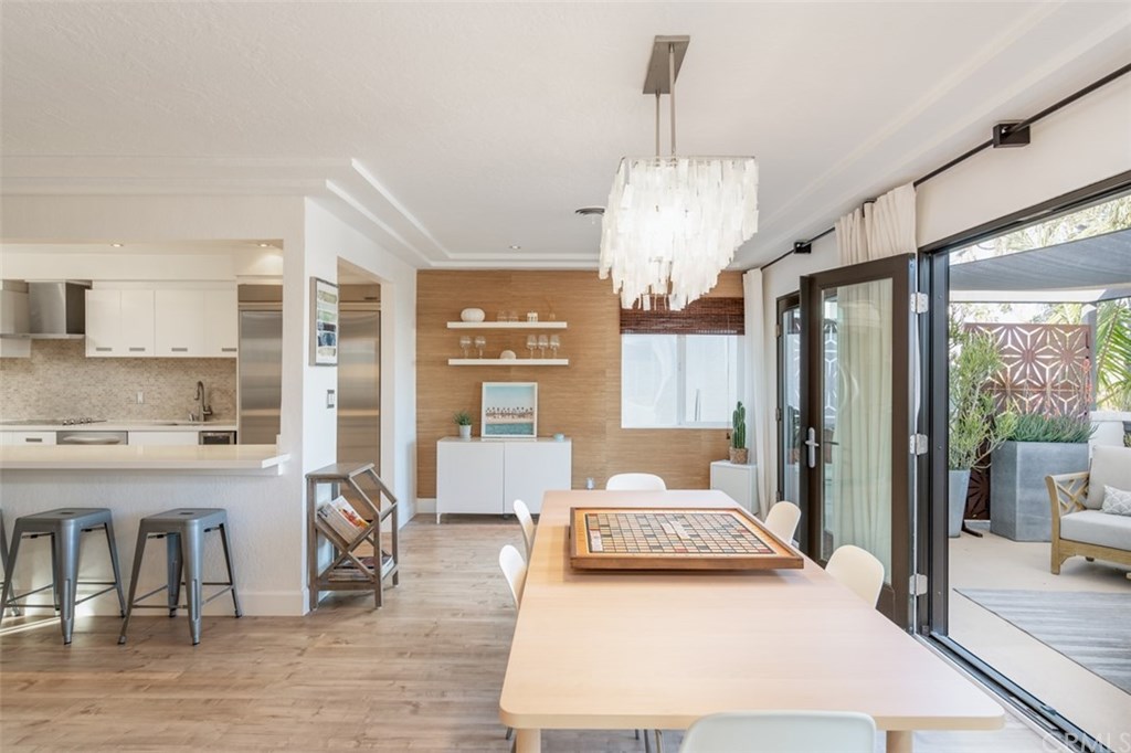 243 Walnut Street Newport Beach, CA 92663 - Photo 18 of 36