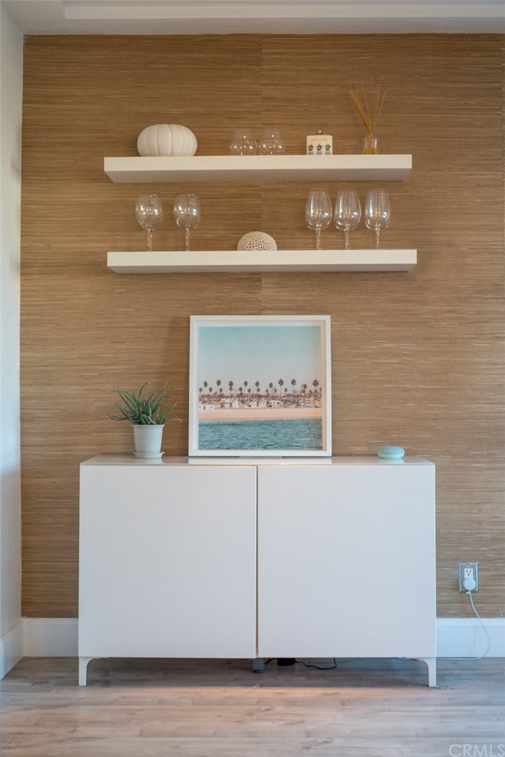 243 Walnut Street Newport Beach, CA 92663 - Photo 19 of 36