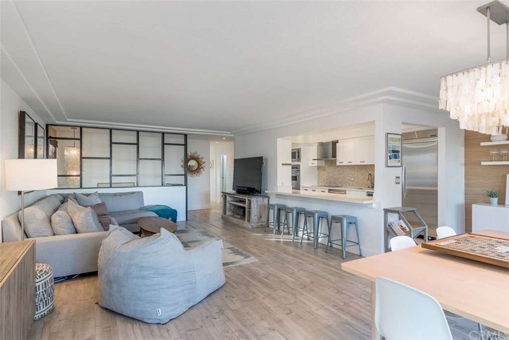 243 Walnut Street Newport Beach, CA 92663 - Photo 21 of 36