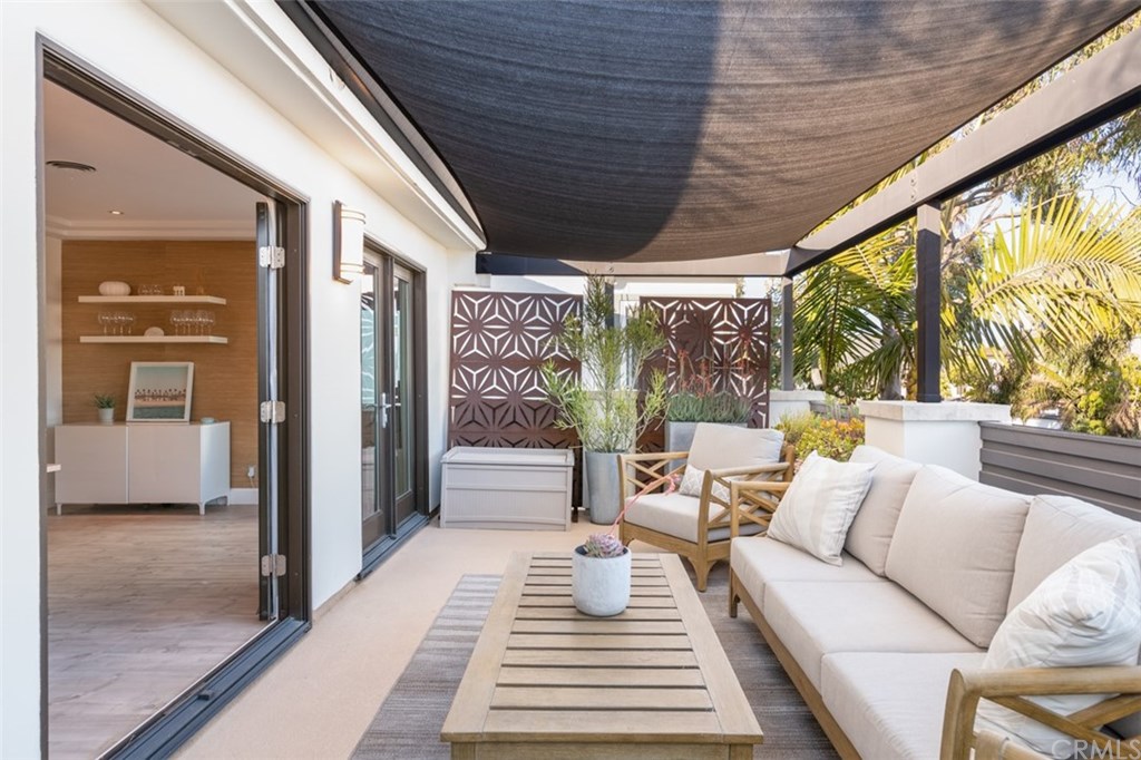 243 Walnut Street Newport Beach, CA 92663 - Photo 23 of 36