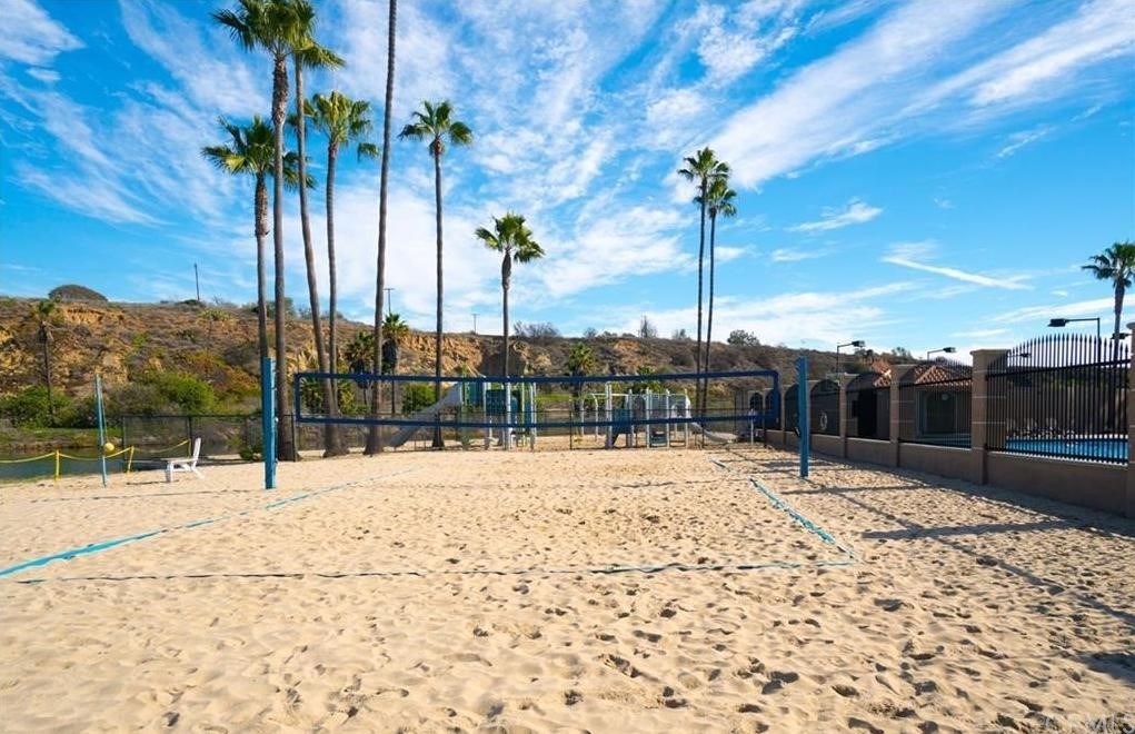 243 Walnut Street Newport Beach, CA 92663 - Photo 33 of 36