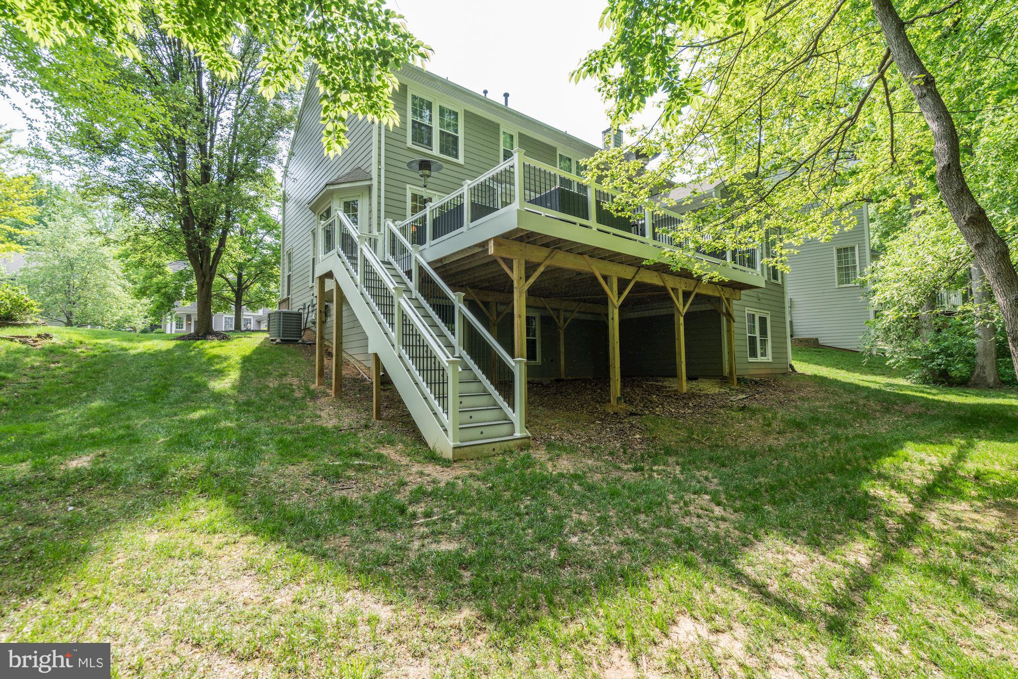 1111 Northwind Drive Reston, VA 20194 - Photo 26 of 30 Exterior Rear
