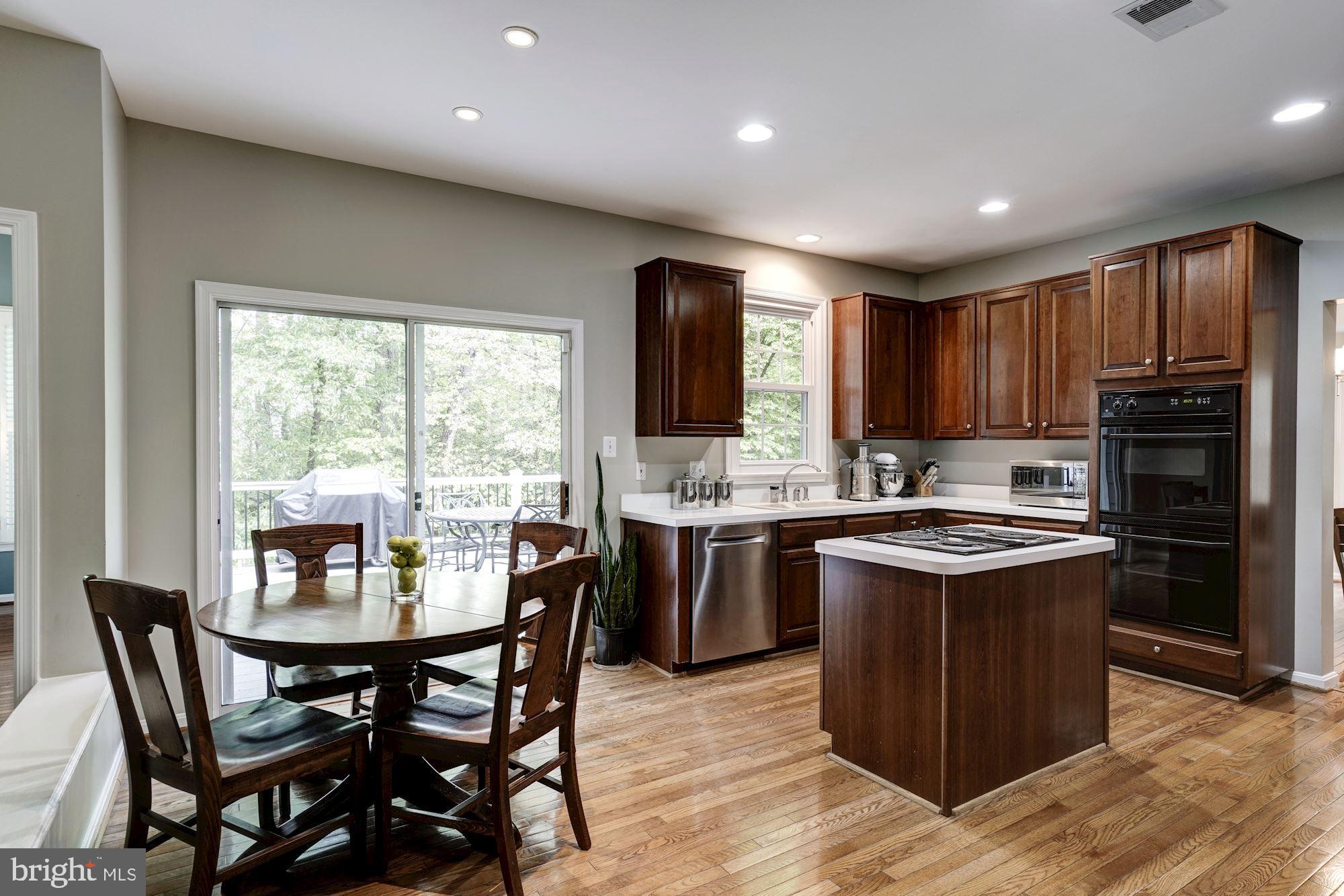 1111 Northwind Drive Reston, VA 20194 - Photo 9 of 30 Kitchen