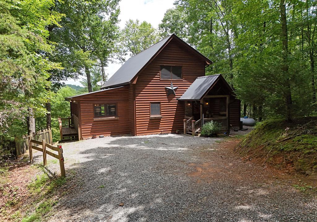 92 White Tail Ridge Blue Ridge, GA 30513 - Photo 4 of 37 Gallery Image 4