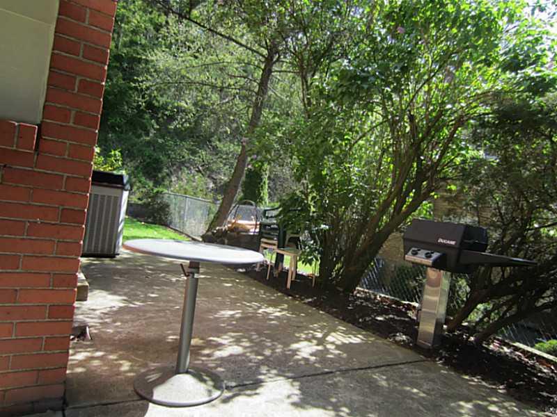 3492 Evergreen Road Pittsburgh, PA 15237 - Photo 4 of 24 Patio/Deck. Private side patio just off kitchen
