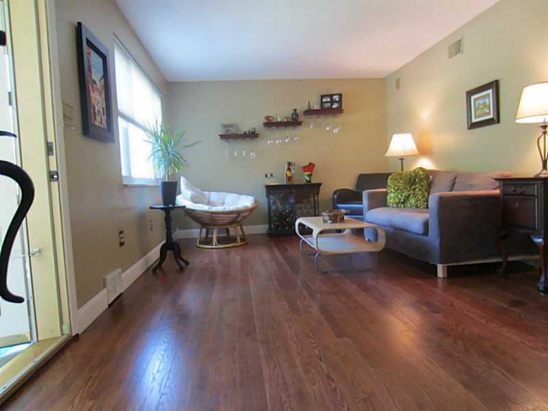 3492 Evergreen Road Pittsburgh, PA 15237 - Photo 8 of 24 Living Room. Charm!!