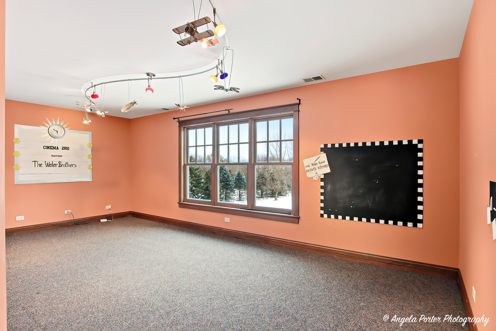 2810 Oak Ridge Road Crystal Lake, IL 60012 - Photo 39 of 55