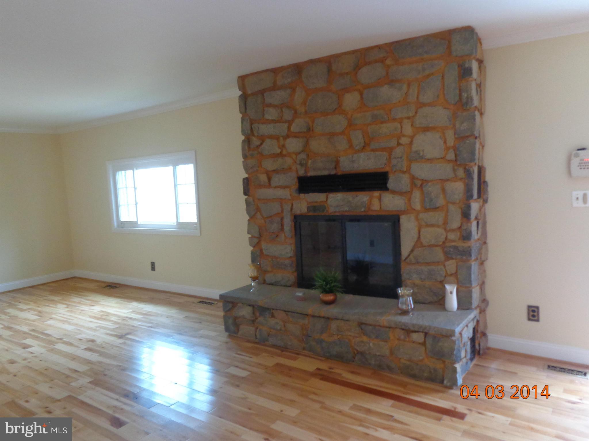 4501 Roop Road Mount Airy, MD 21771 - Photo 7 of 22 Living Room