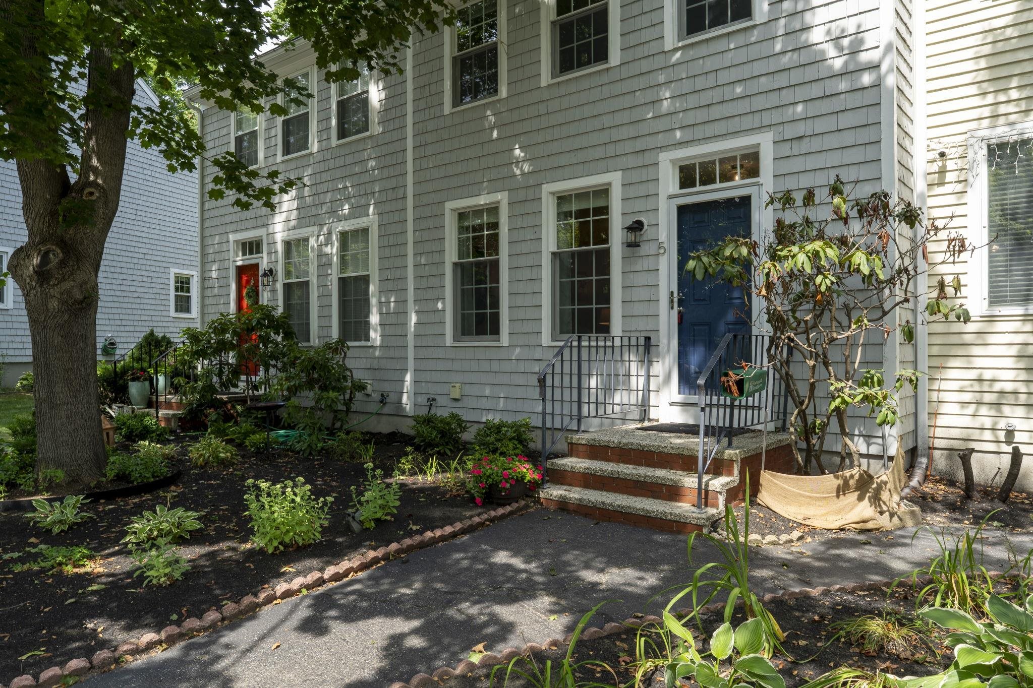 3370 Lafayette Road, Unit 5 Portsmouth, NH 03801 - Photo 1 of 35 Gallery Image 1