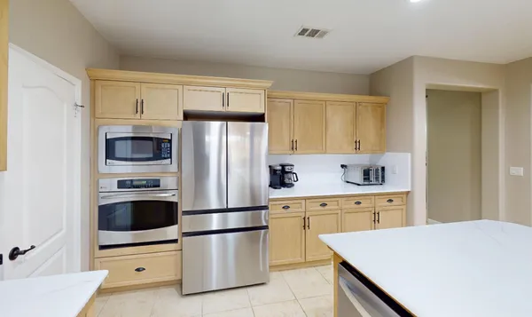 $624,900 | 4153 Serena Avenue, Clovis, CA 93619