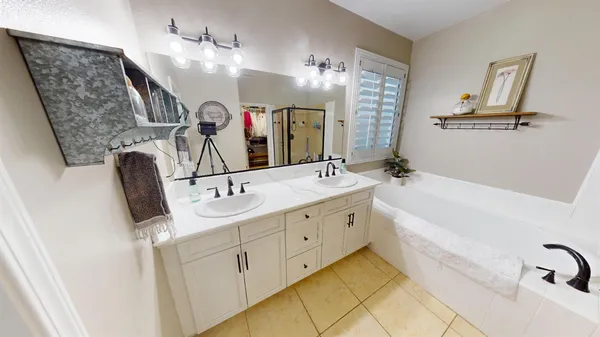 $624,900 | 4153 Serena Avenue, Clovis, CA 93619