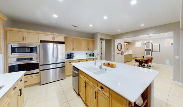 $624,900 | 4153 Serena Avenue, Clovis, CA 93619