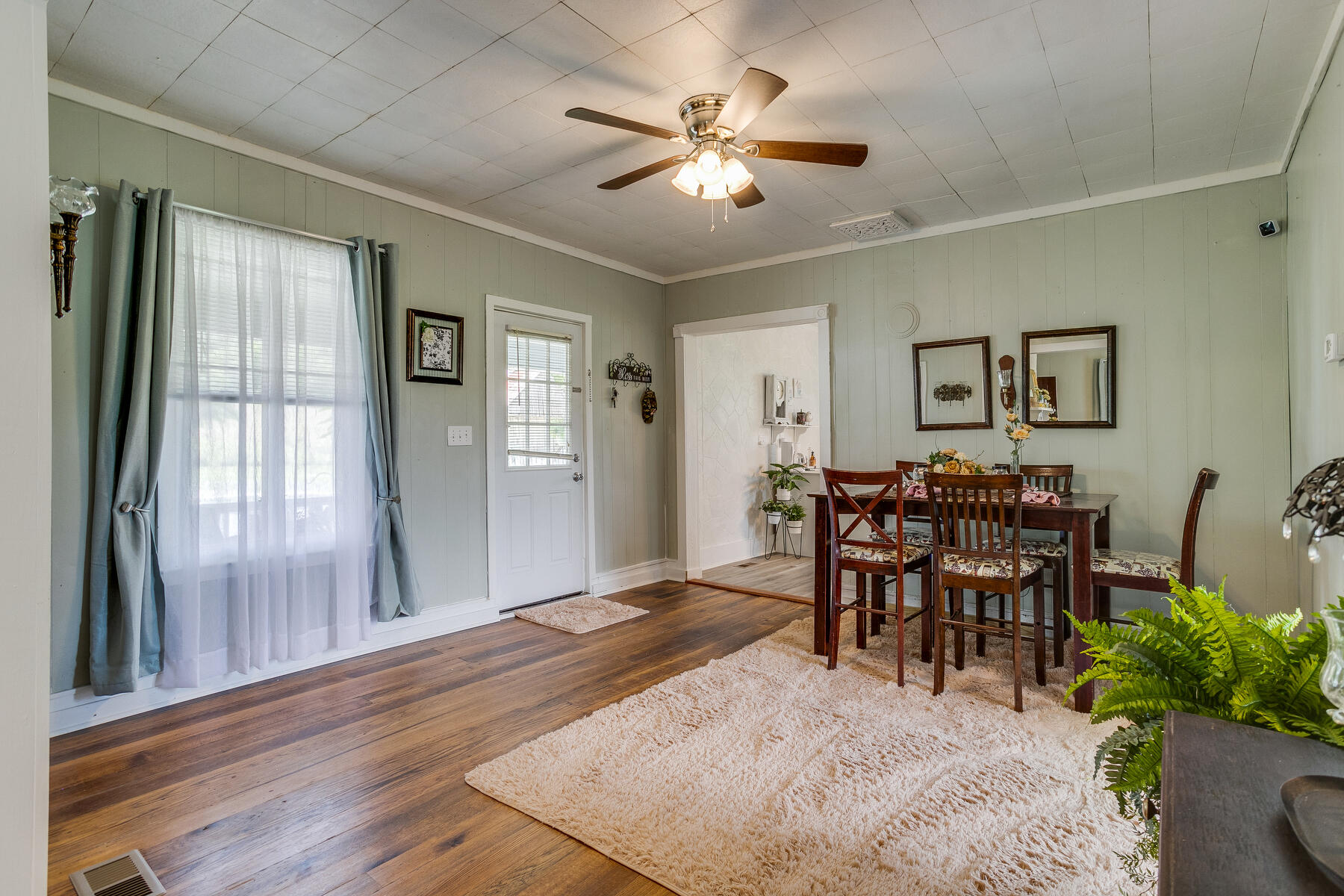 388 Glendale Road Limestone, TN 37681 - Photo 17 of 70 015