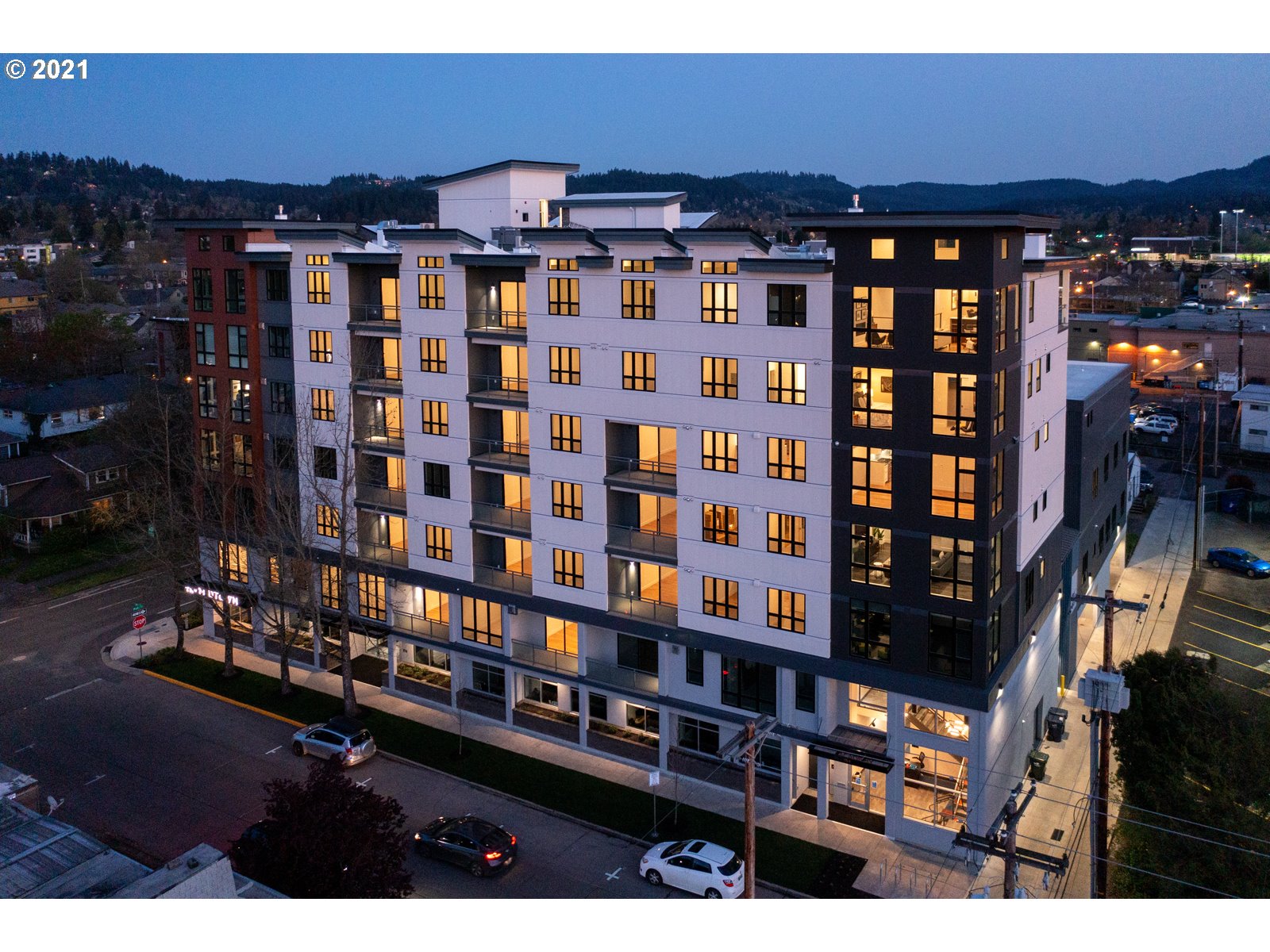 1600 Pearl Street, Unit 305 Eugene, OR 97401 - Photo 45 of 46 a view of a building