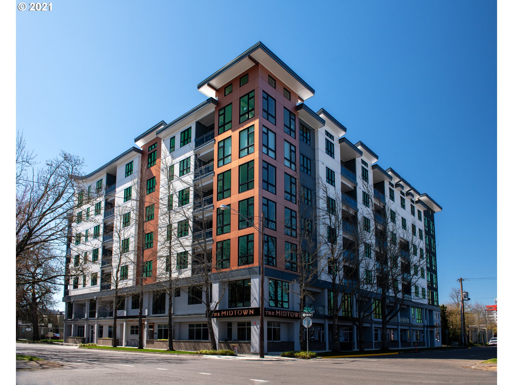1600 Pearl Street, Unit 305 Eugene, OR 97401 - Photo 46 of 46 a front view of a building