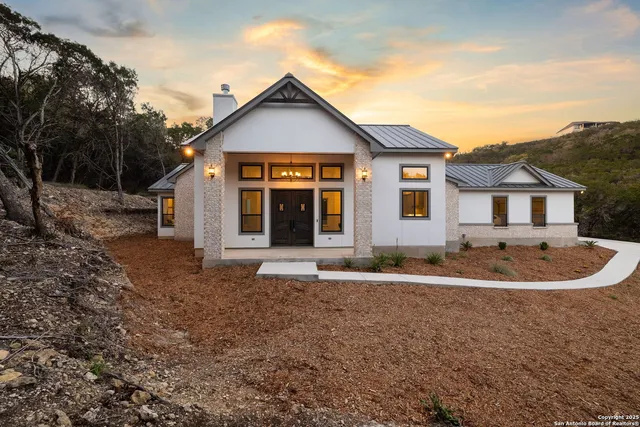 $729,000 | 303 Private Road 1733, Mico, TX 78056