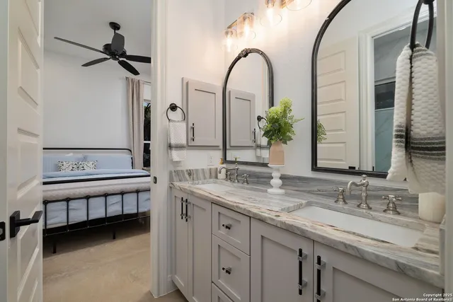 $729,000 | 303 Private Road 1733, Mico, TX 78056