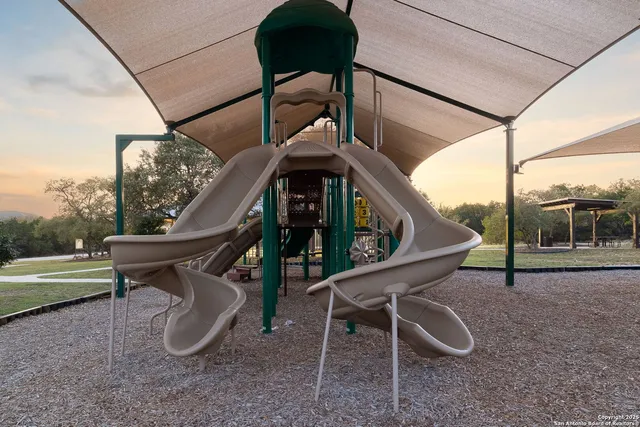 $729,000 | 303 Private Road 1733, Mico, TX 78056